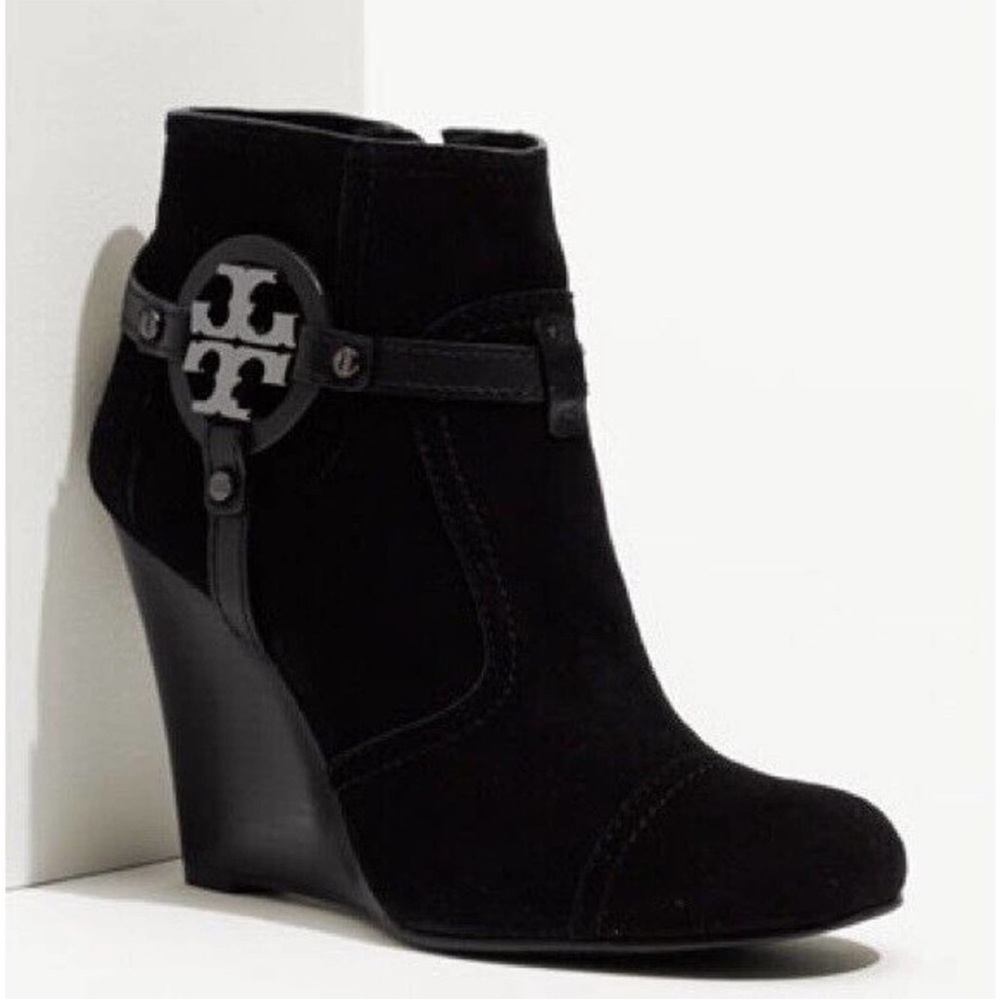 Tory Burch Aaden Black Suede Stacked Wedge Heel
Ankle Booties Boots Size 6